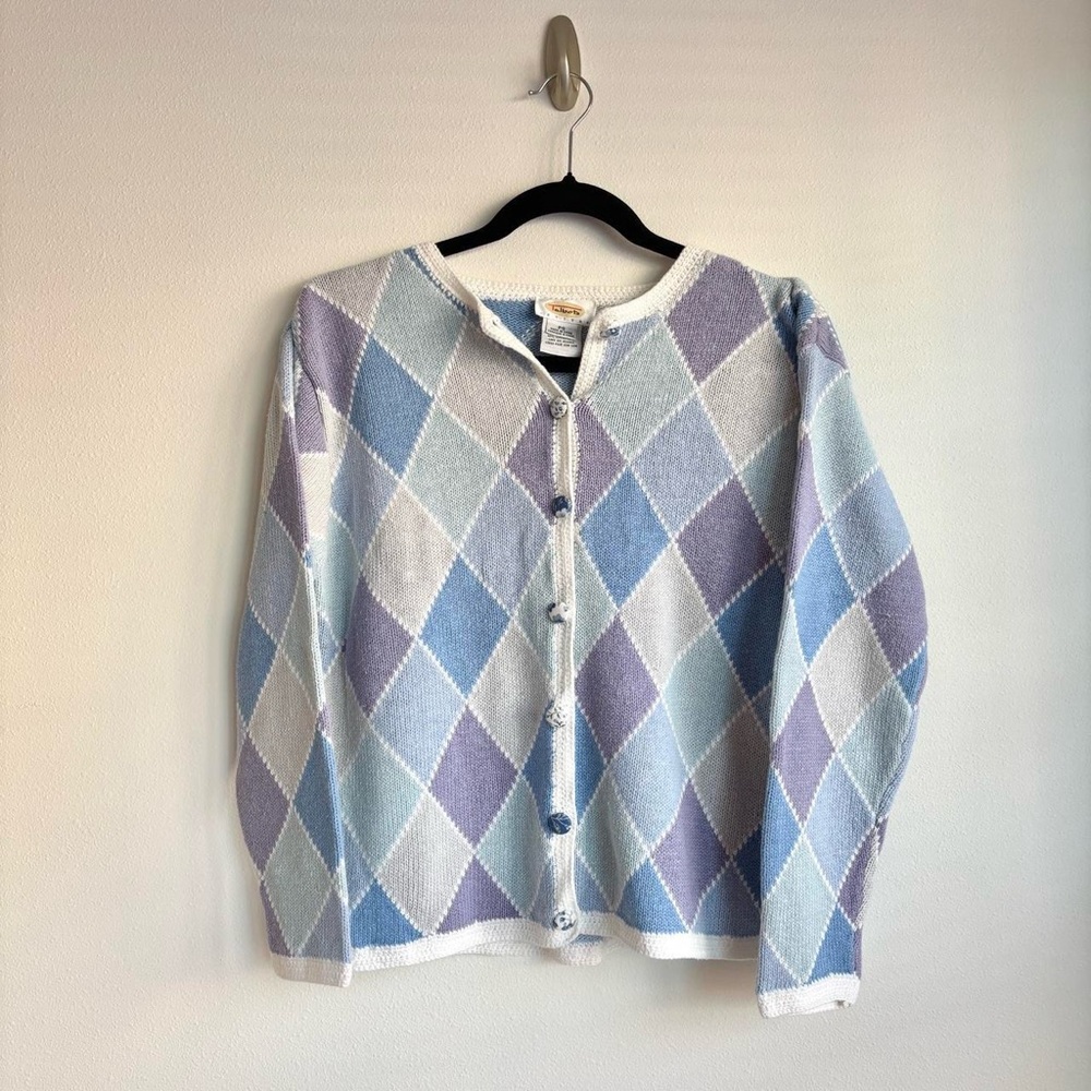BLUE & PURPLE DIAMOND PATTERNED BUTTON CARDIGAN SWEATER